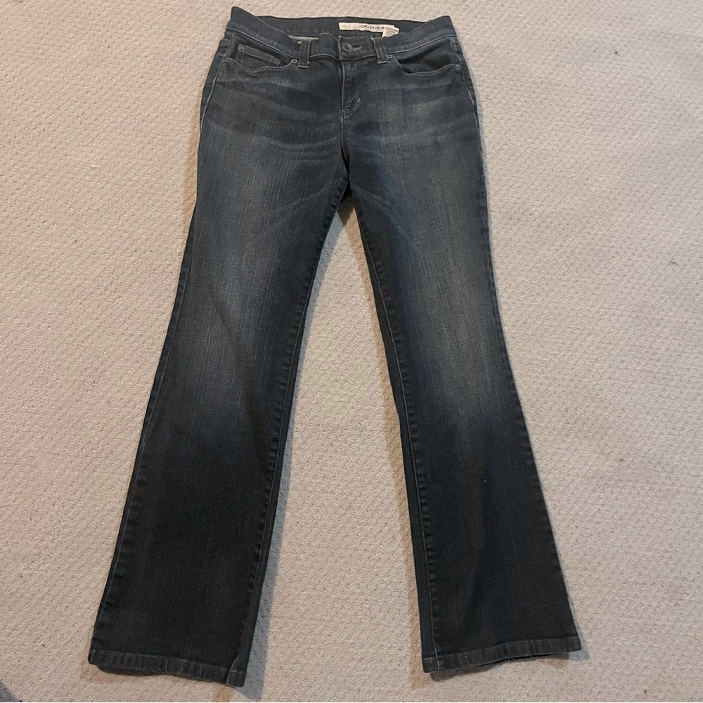 DKNY bootcut jeans size 8 regular. 30 inch inseam.